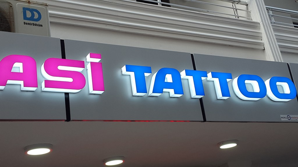 20160604_184319_1024x576